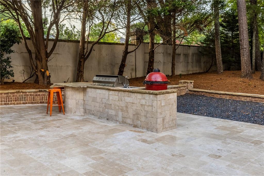 1001 Quaker Ridge Way