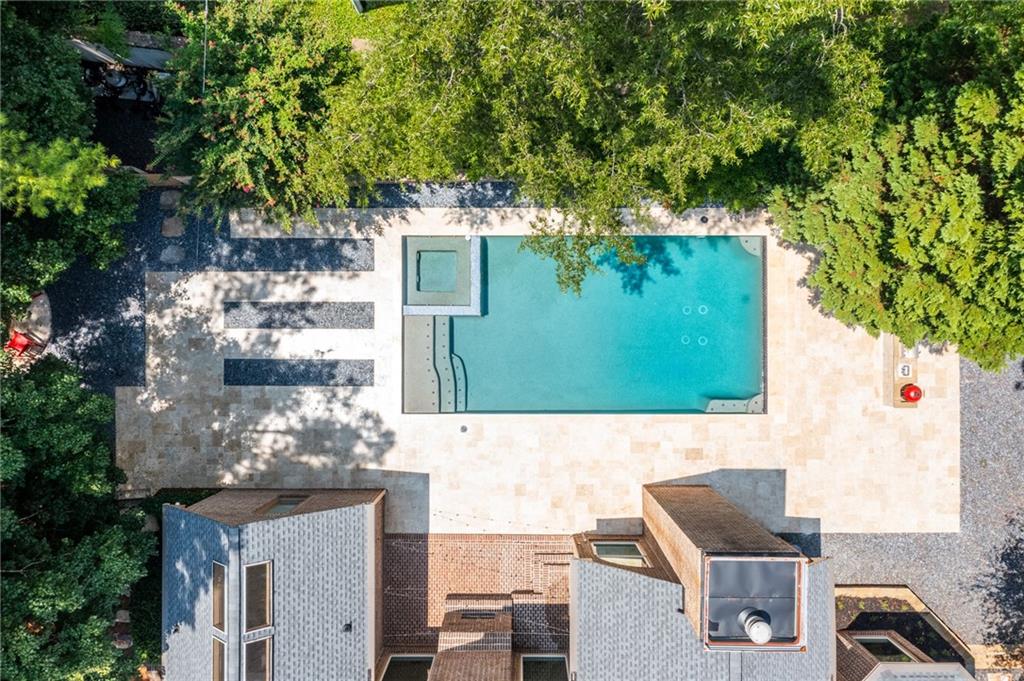 1001 Quaker Ridge Way