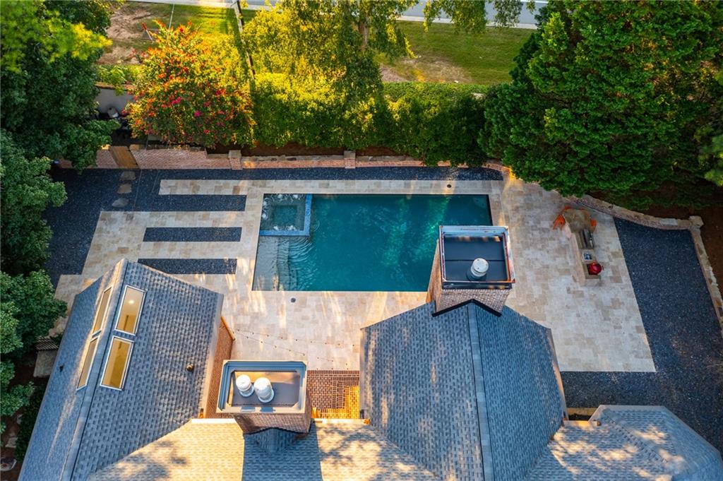 1001 Quaker Ridge Way