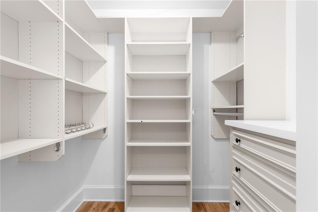 1001 Quaker Ridge Way