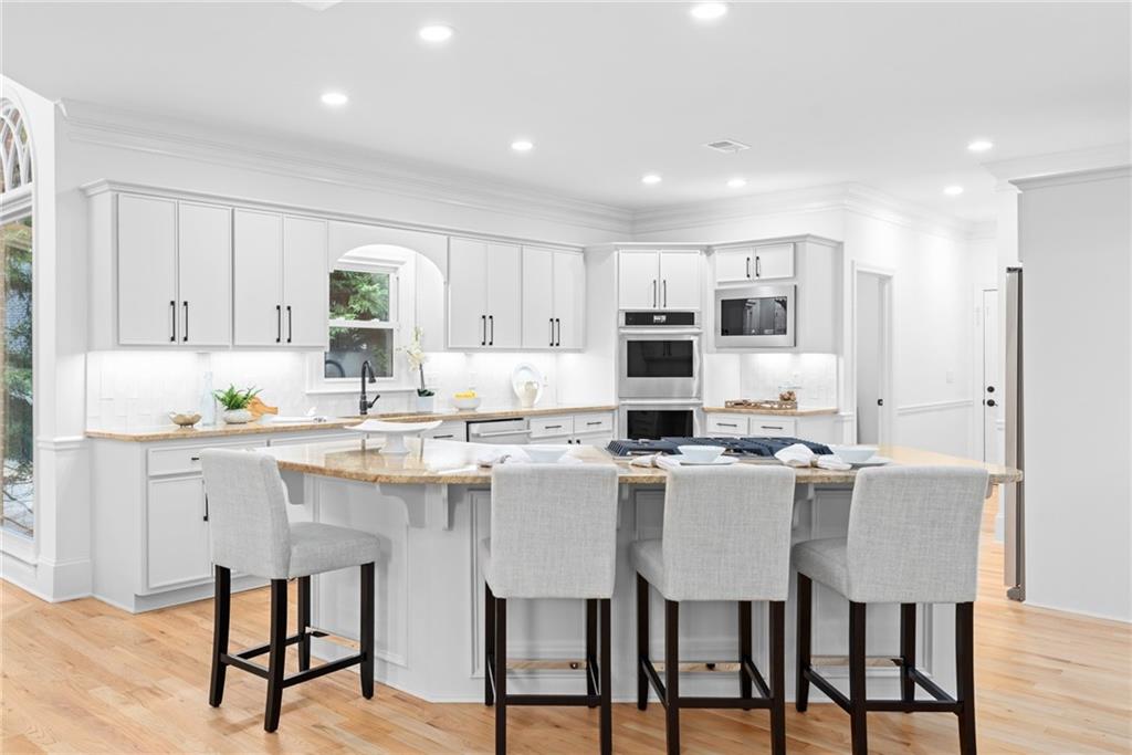 1001 Quaker Ridge Way