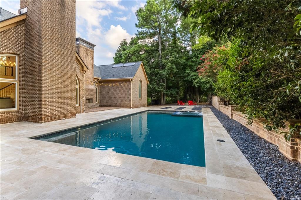 1001 Quaker Ridge Way