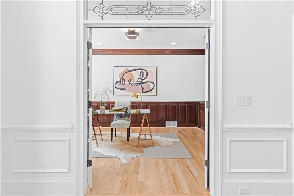 1001 Quaker Ridge Way