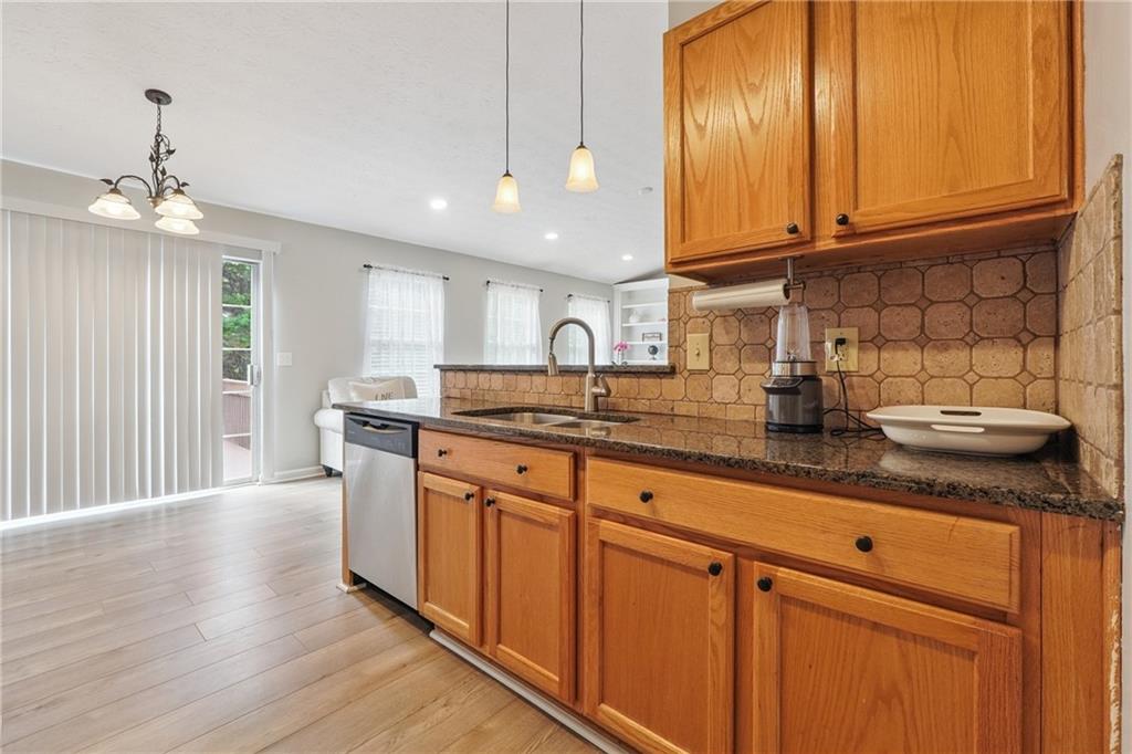 102 River Marsh Lane