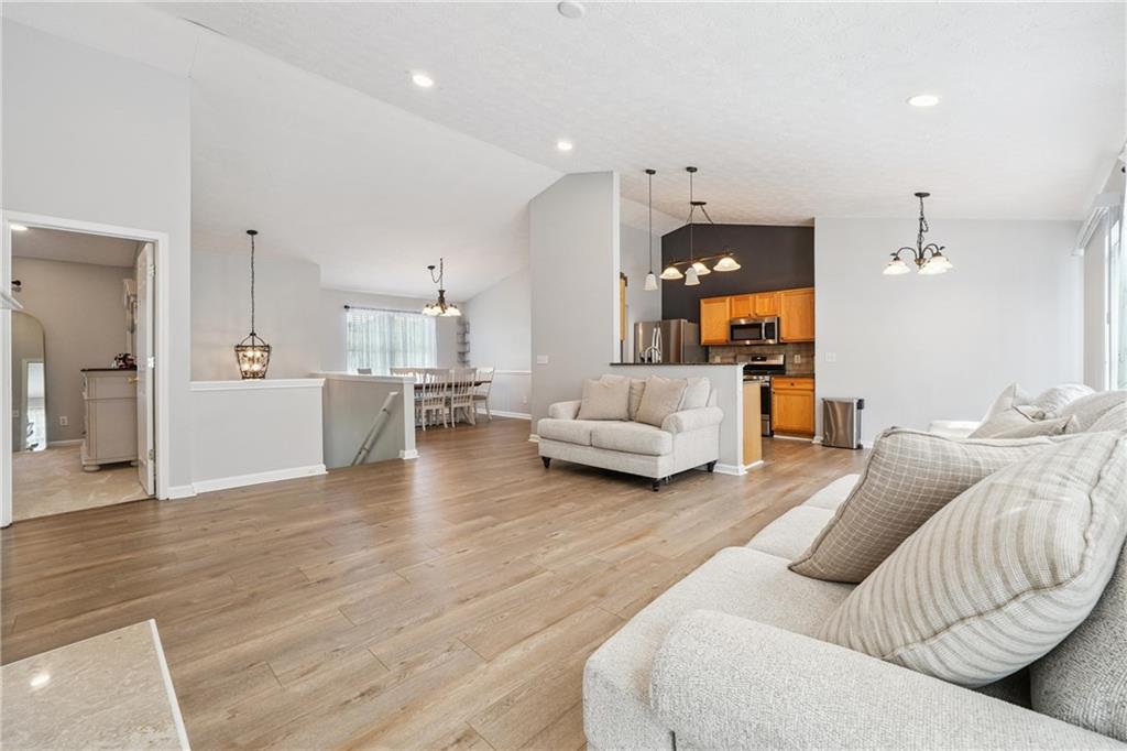 102 River Marsh Lane