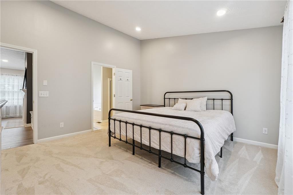 102 River Marsh Lane