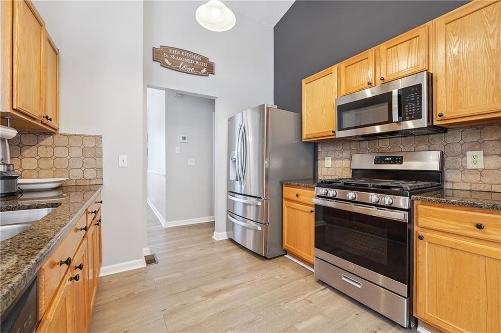 102 River Marsh Lane