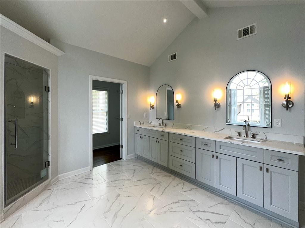 2660 Coachmans Circle