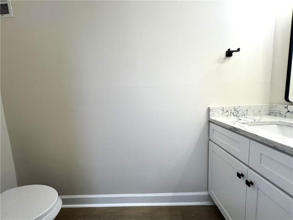 1807 Ashborough Circle SE Unit B