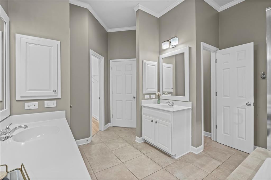 1816 Adagio Drive