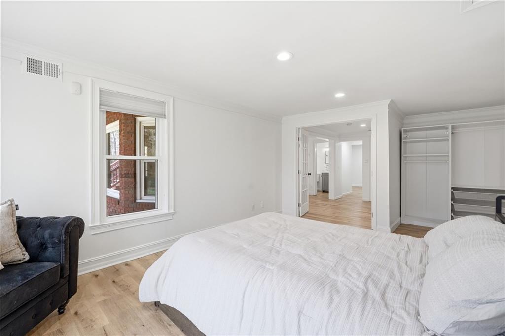 10675 Oxford Mill Circle