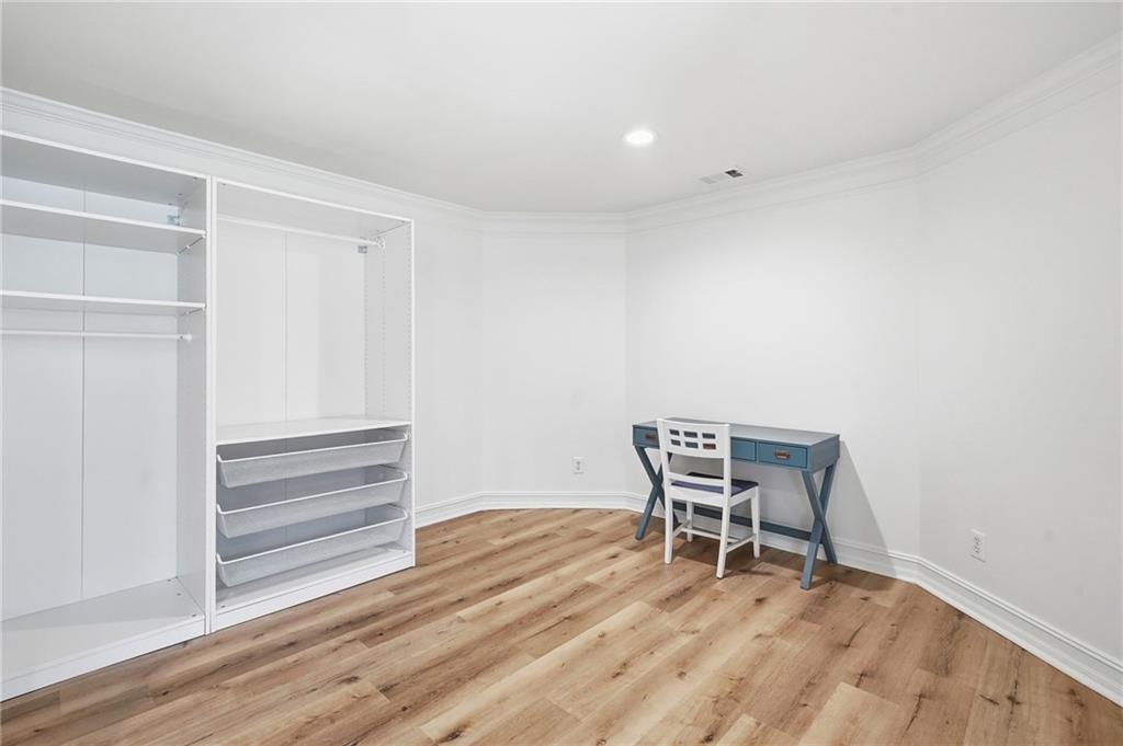 10675 Oxford Mill Circle