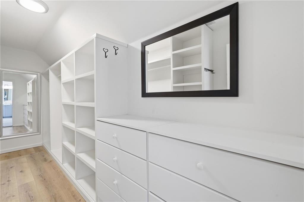 10675 Oxford Mill Circle