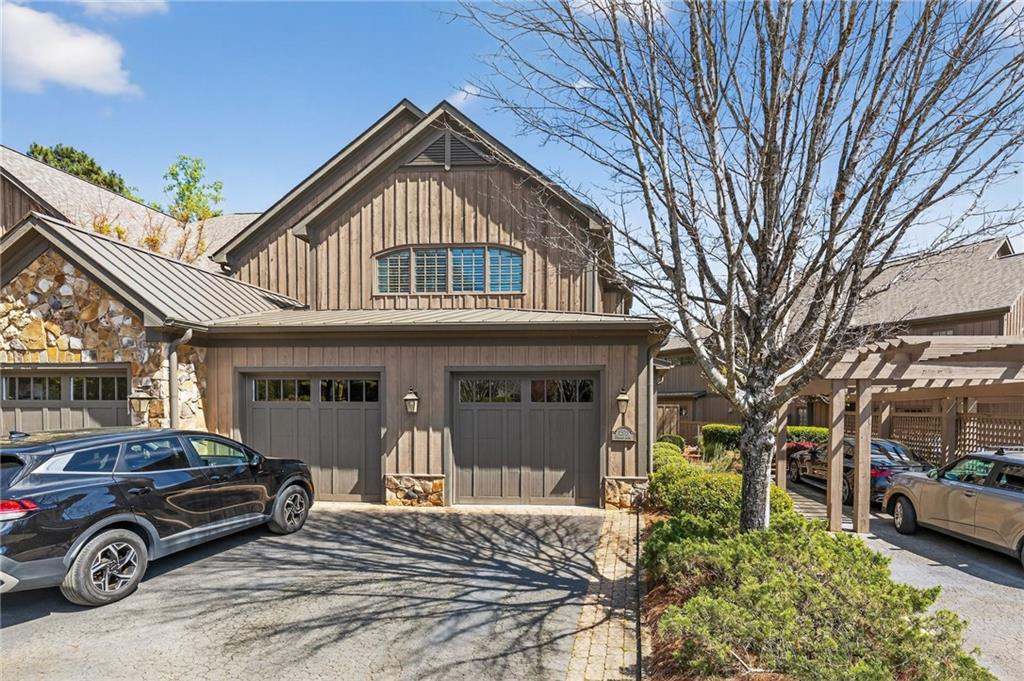 125 Arbors Lane Unit D