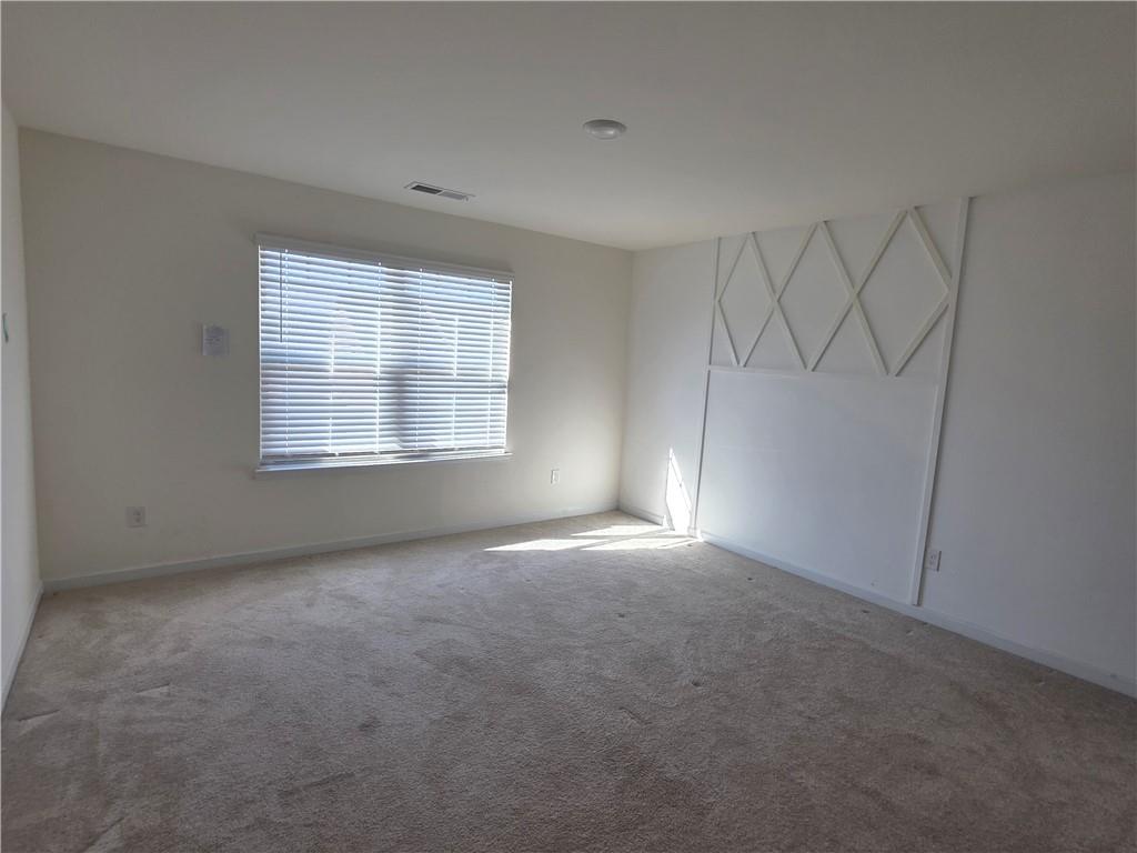 3518 English Elm Way