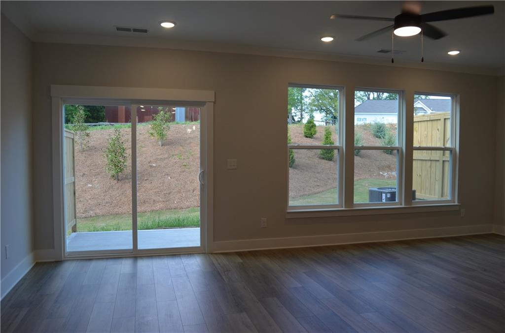 28 Trace Bluff