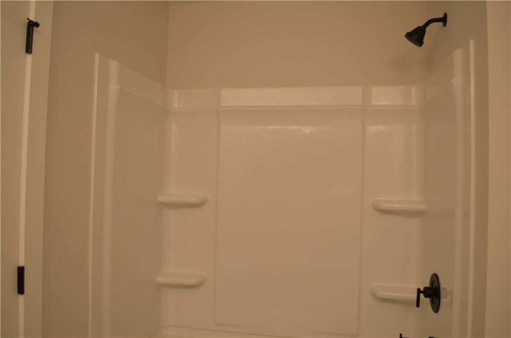 28 Trace Bluff