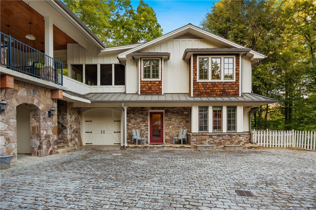 230 Woodside Lane