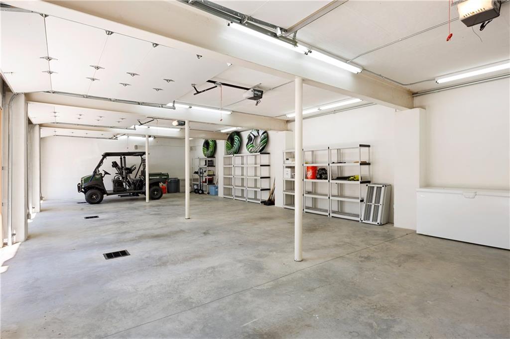 230 Woodside Lane