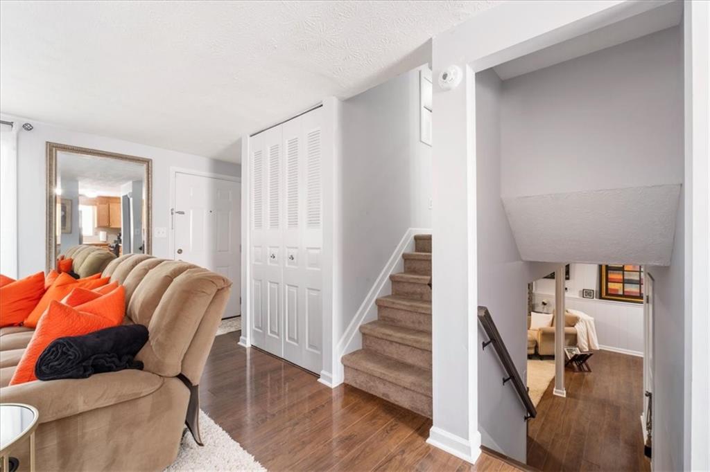 10455 Worthington Hills Manor