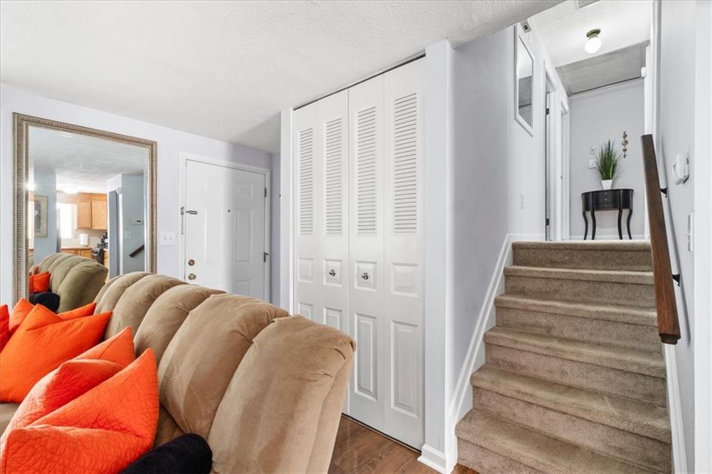 10455 Worthington Hills Manor
