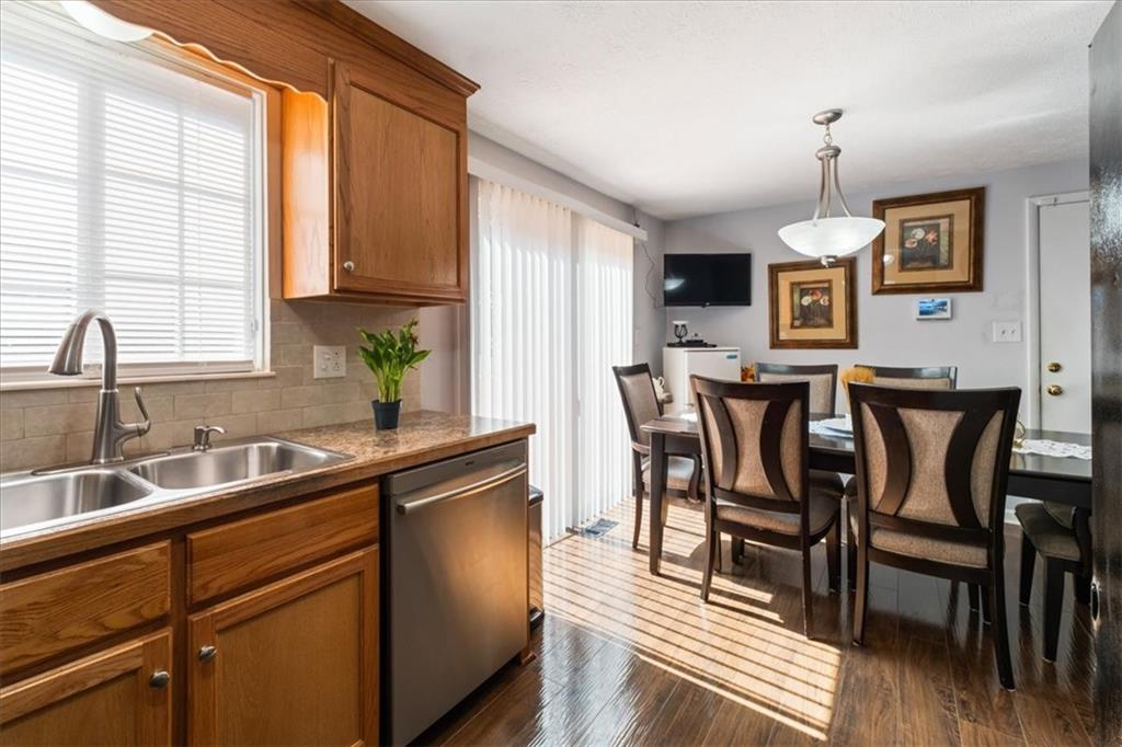10455 Worthington Hills Manor