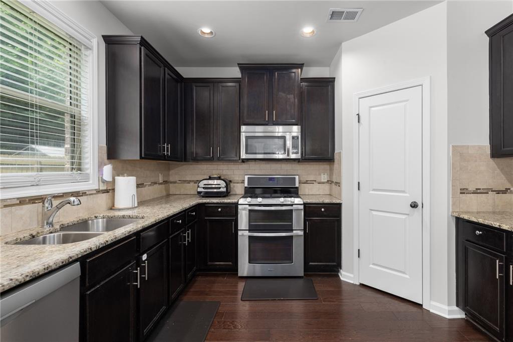 501 Garden View Court