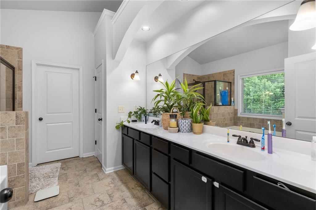 501 Garden View Court