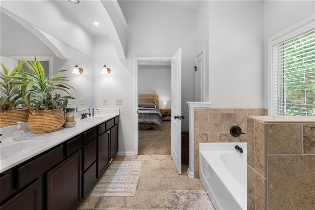 501 Garden View Court