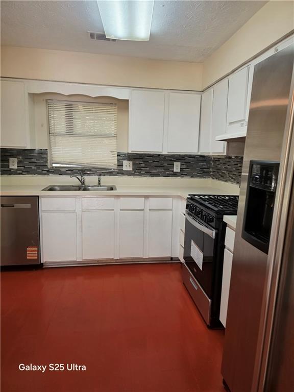 3160 Shadow Walk Lane