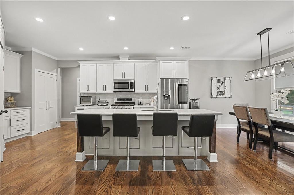 1919 Pilgrim Mill Circle