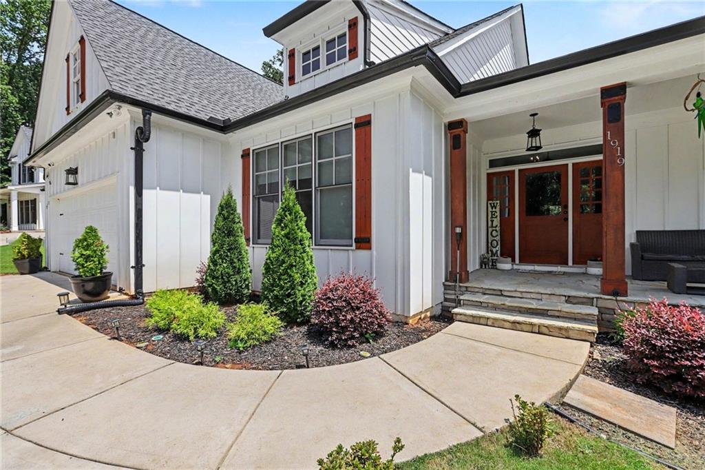 1919 Pilgrim Mill Circle