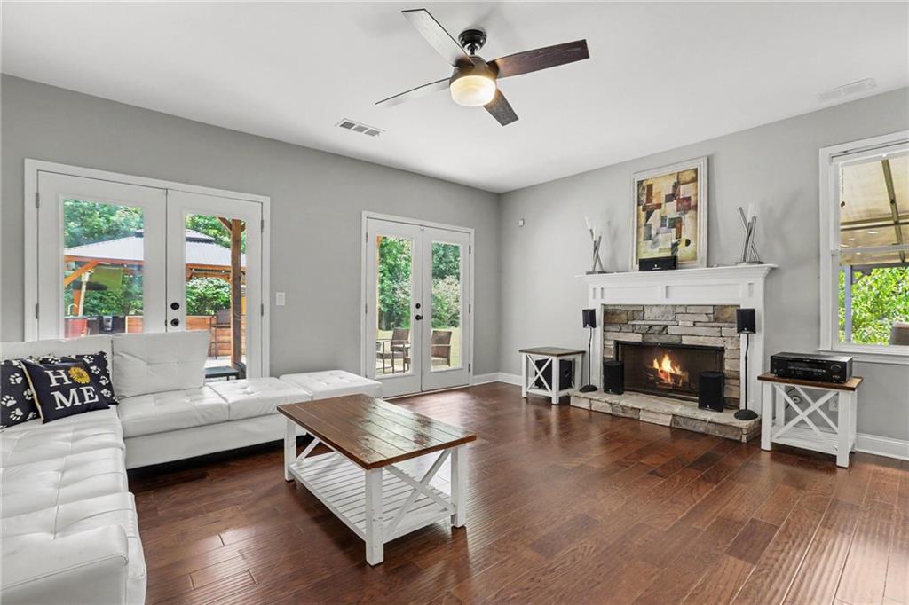1919 Pilgrim Mill Circle