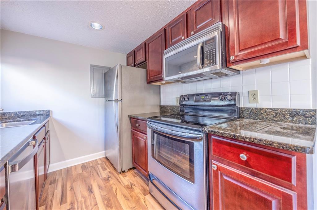 6900 Roswell Road Unit #L4