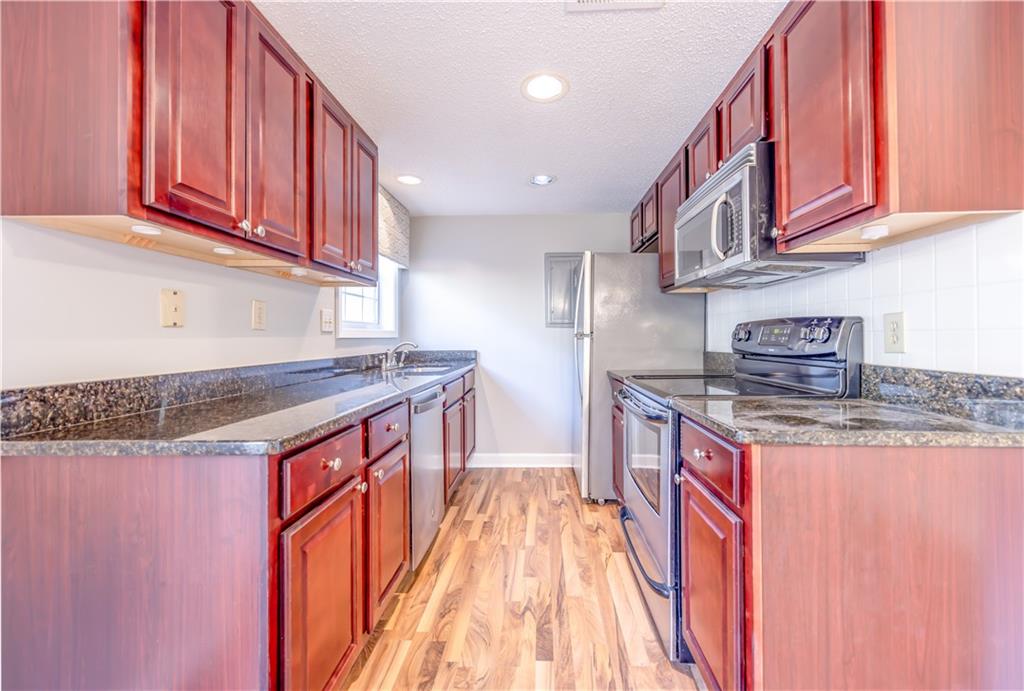 6900 Roswell Road Unit #L4