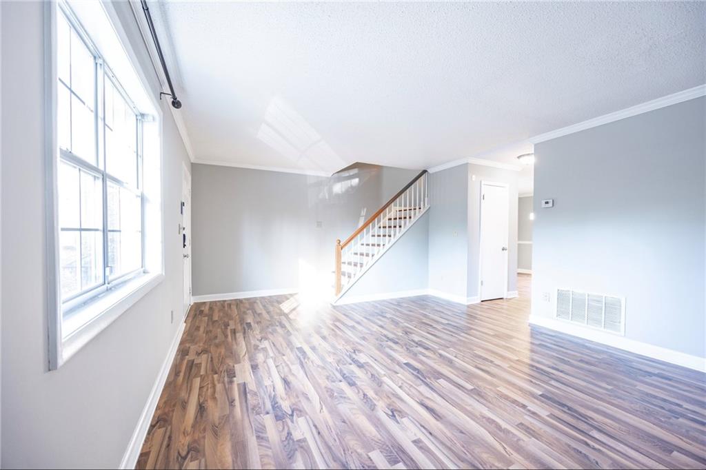 6900 Roswell Road Unit #L4