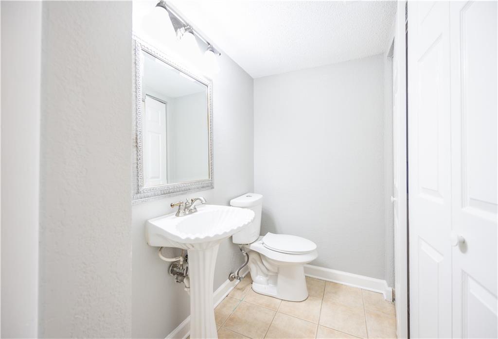 6900 Roswell Road Unit #L4