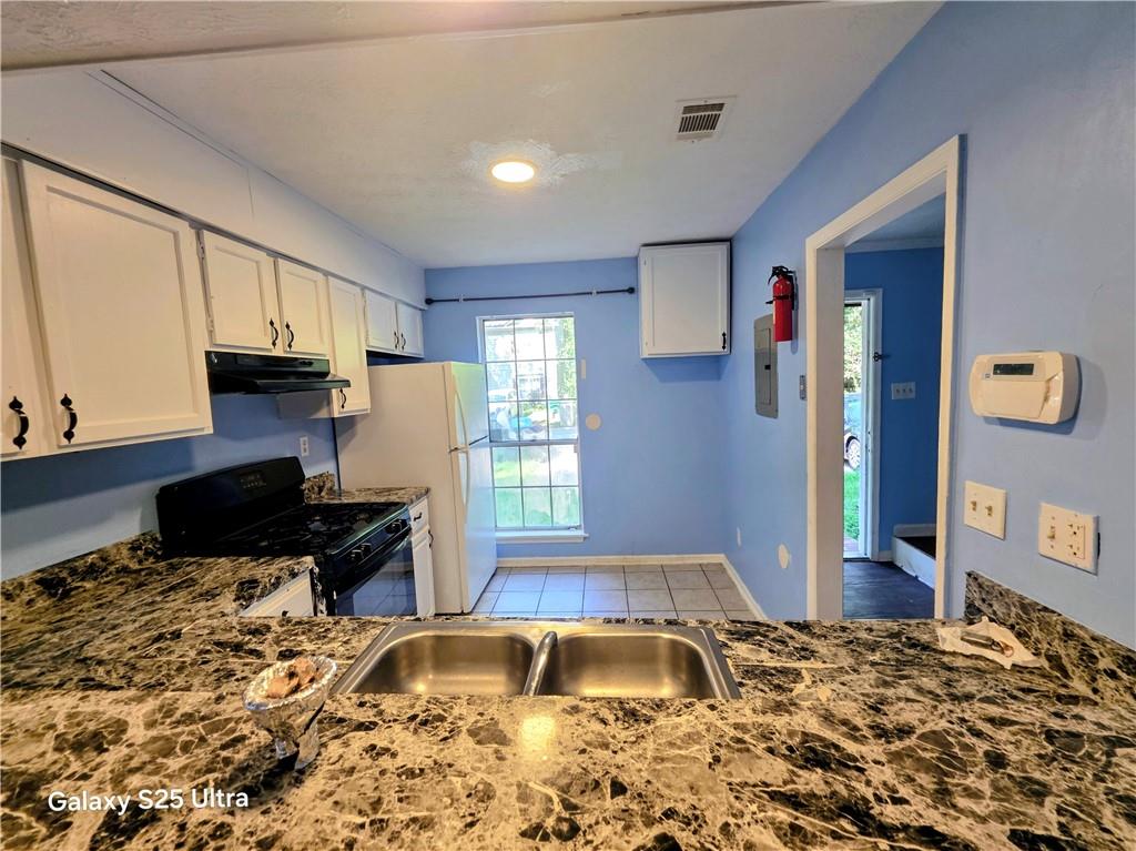 852 Glynn Oaks Drive