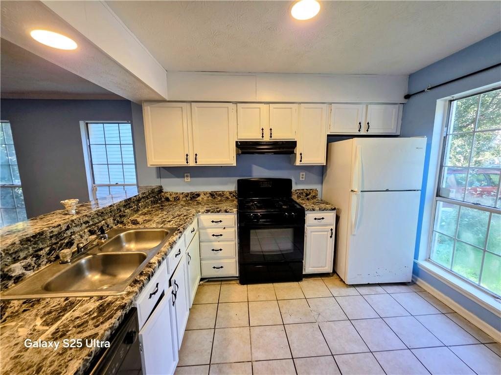852 Glynn Oaks Drive