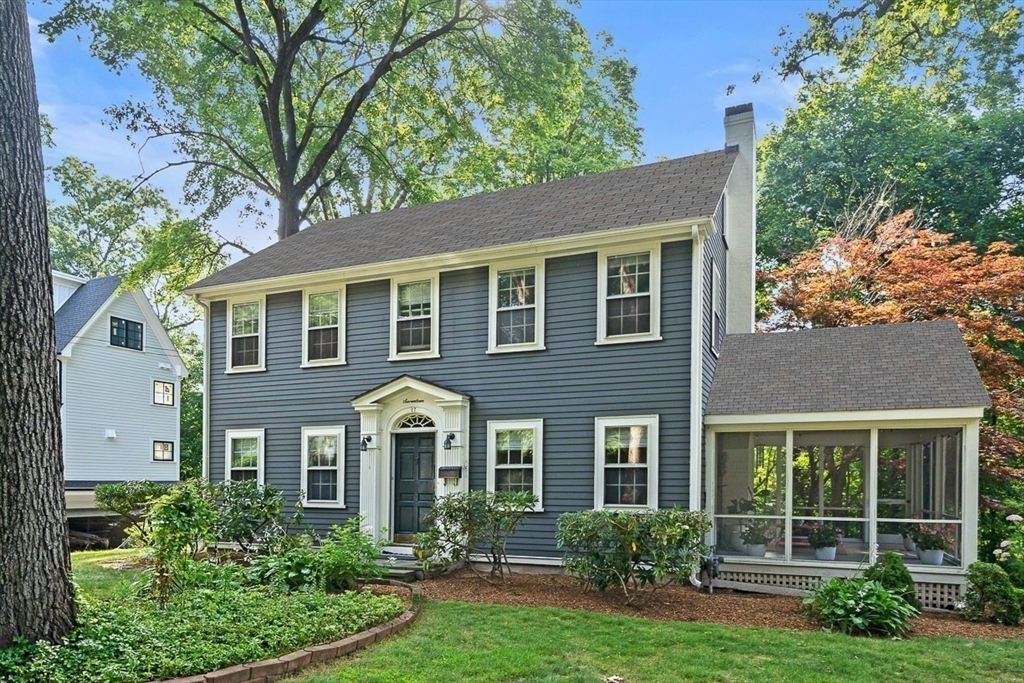 17 Colburn Rd