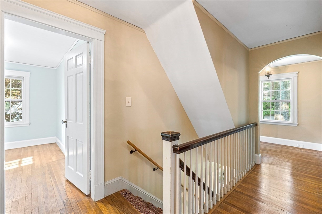 17 Colburn Rd