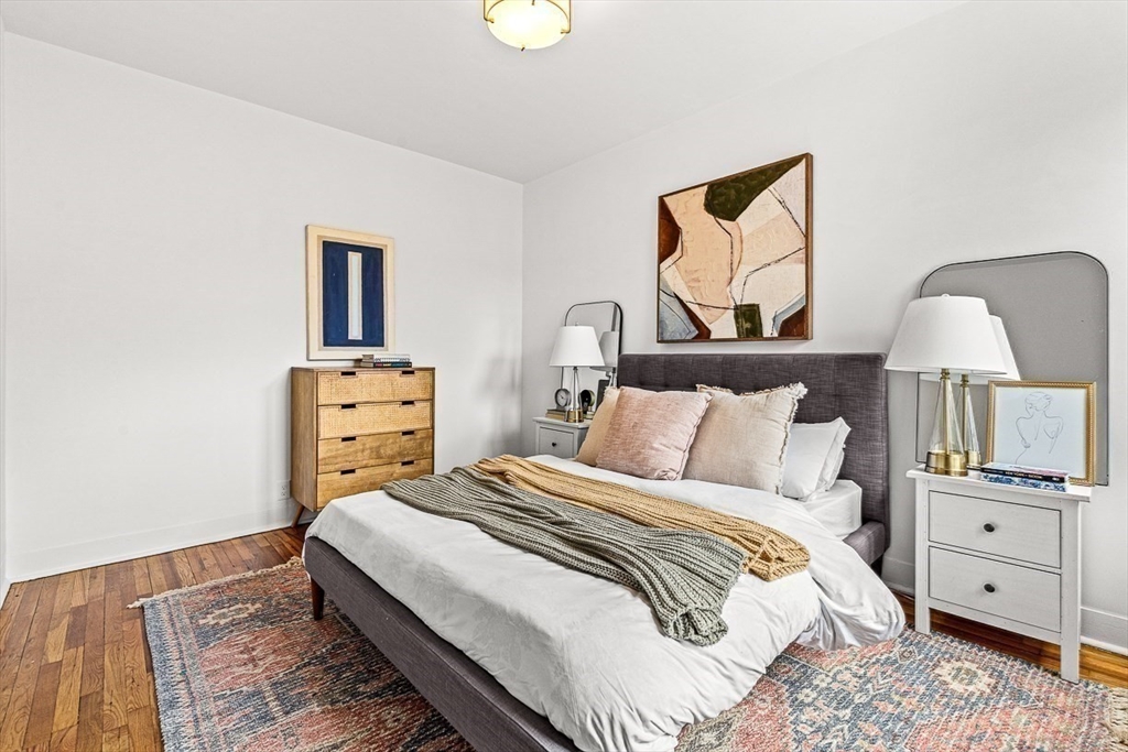 1691 Commonwealth Ave # 20