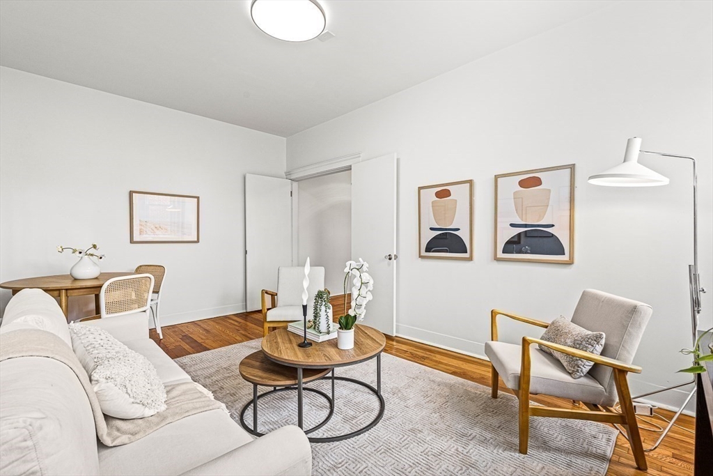 1691 Commonwealth Ave # 20