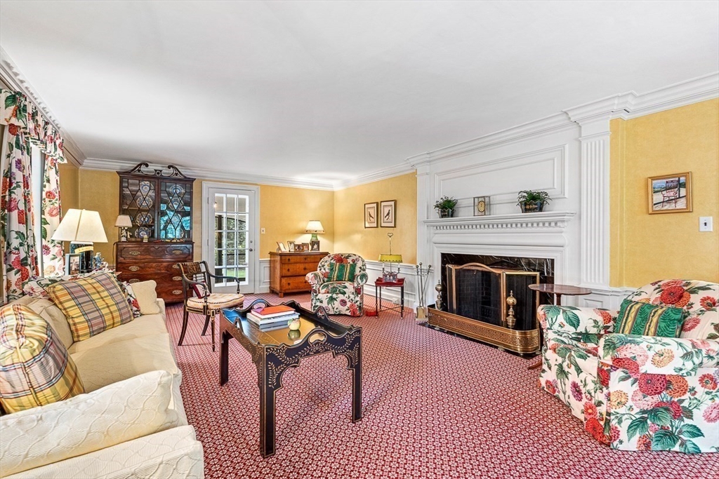 56 Woodcliff Rd