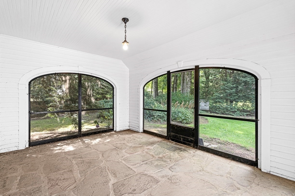 56 Woodcliff Rd