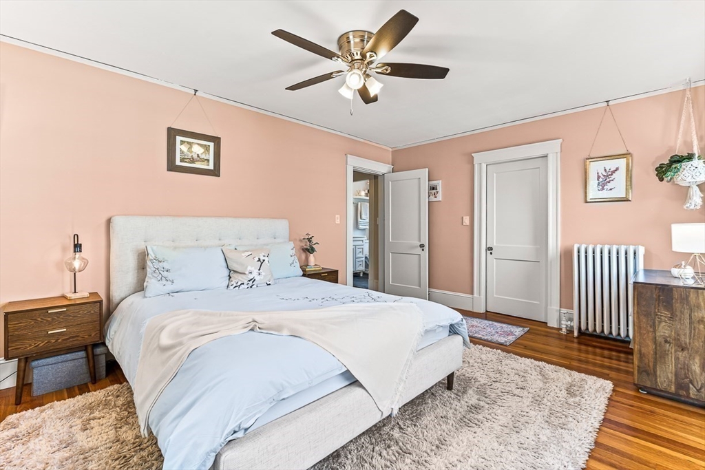 298 Weston Rd