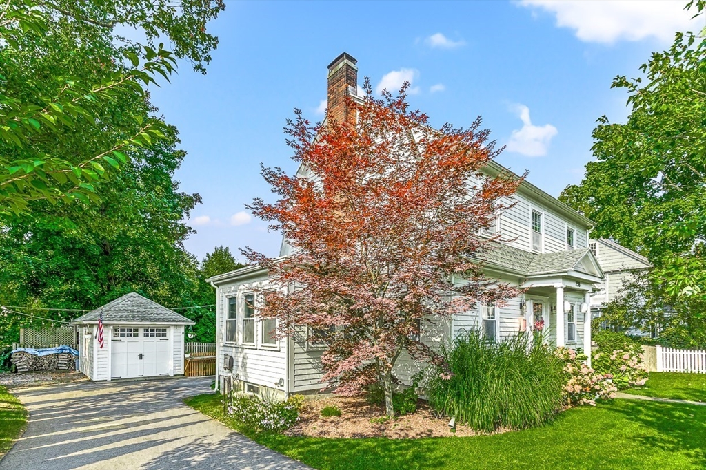 298 Weston Rd