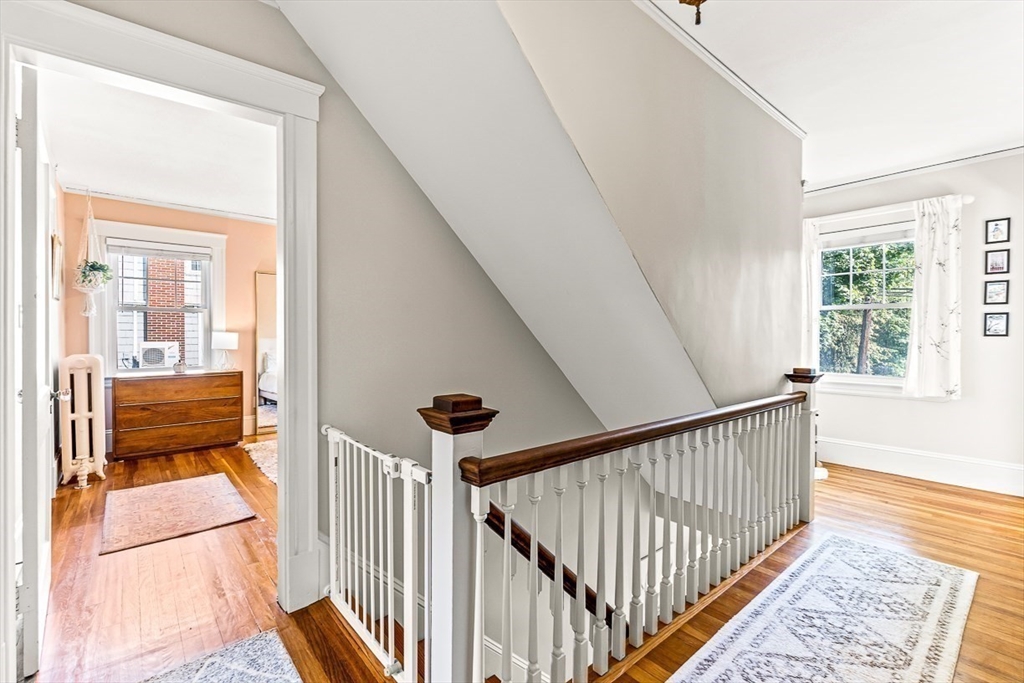 298 Weston Rd