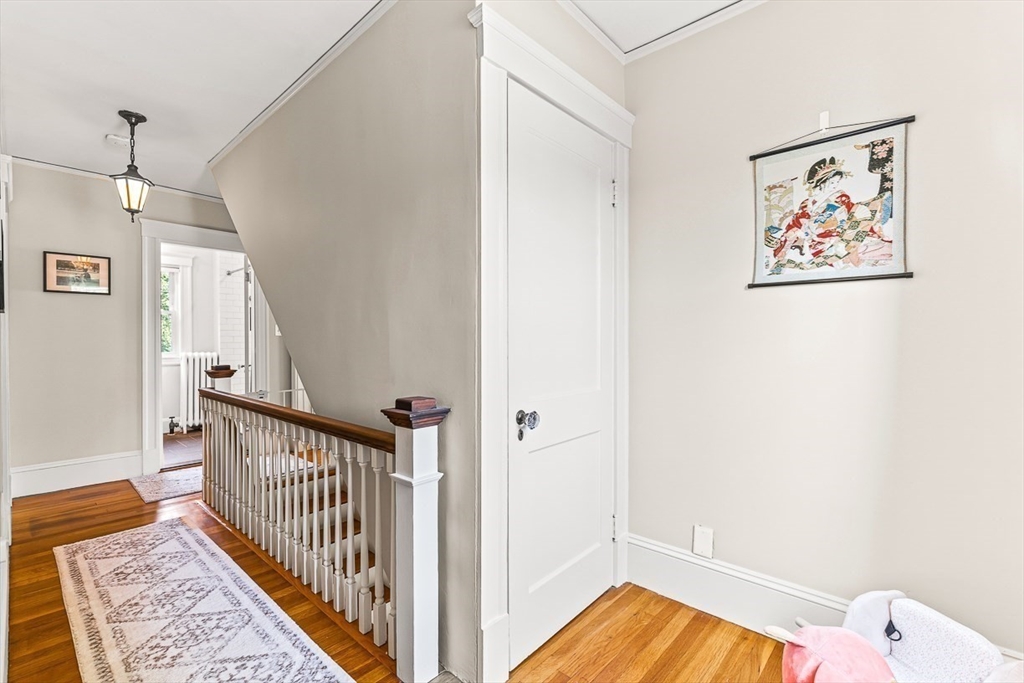 298 Weston Rd