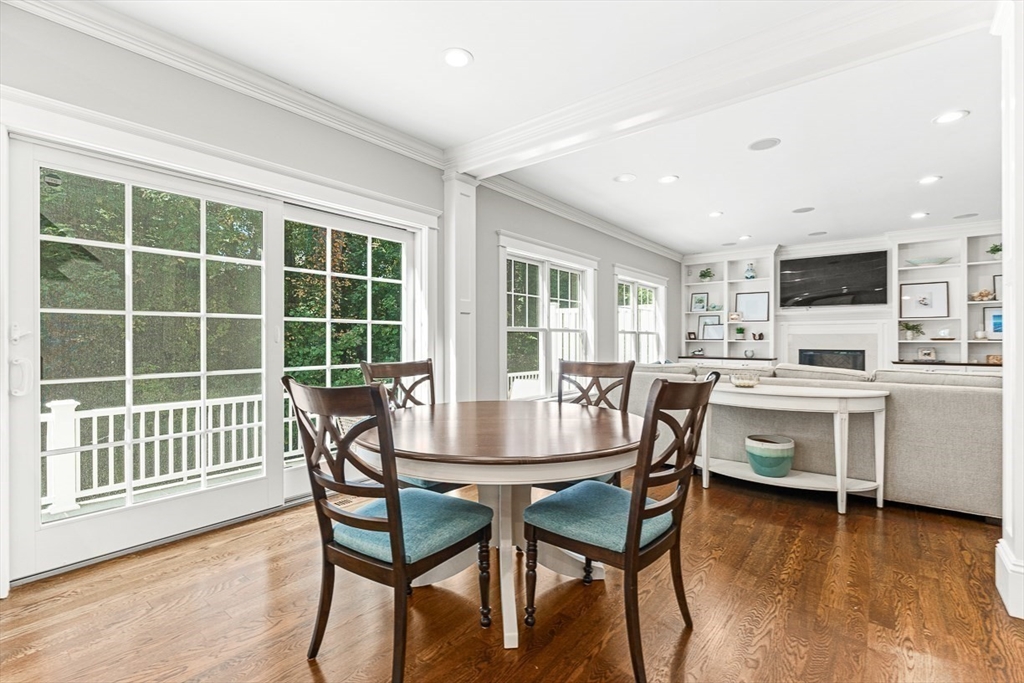60 Halsey Ave